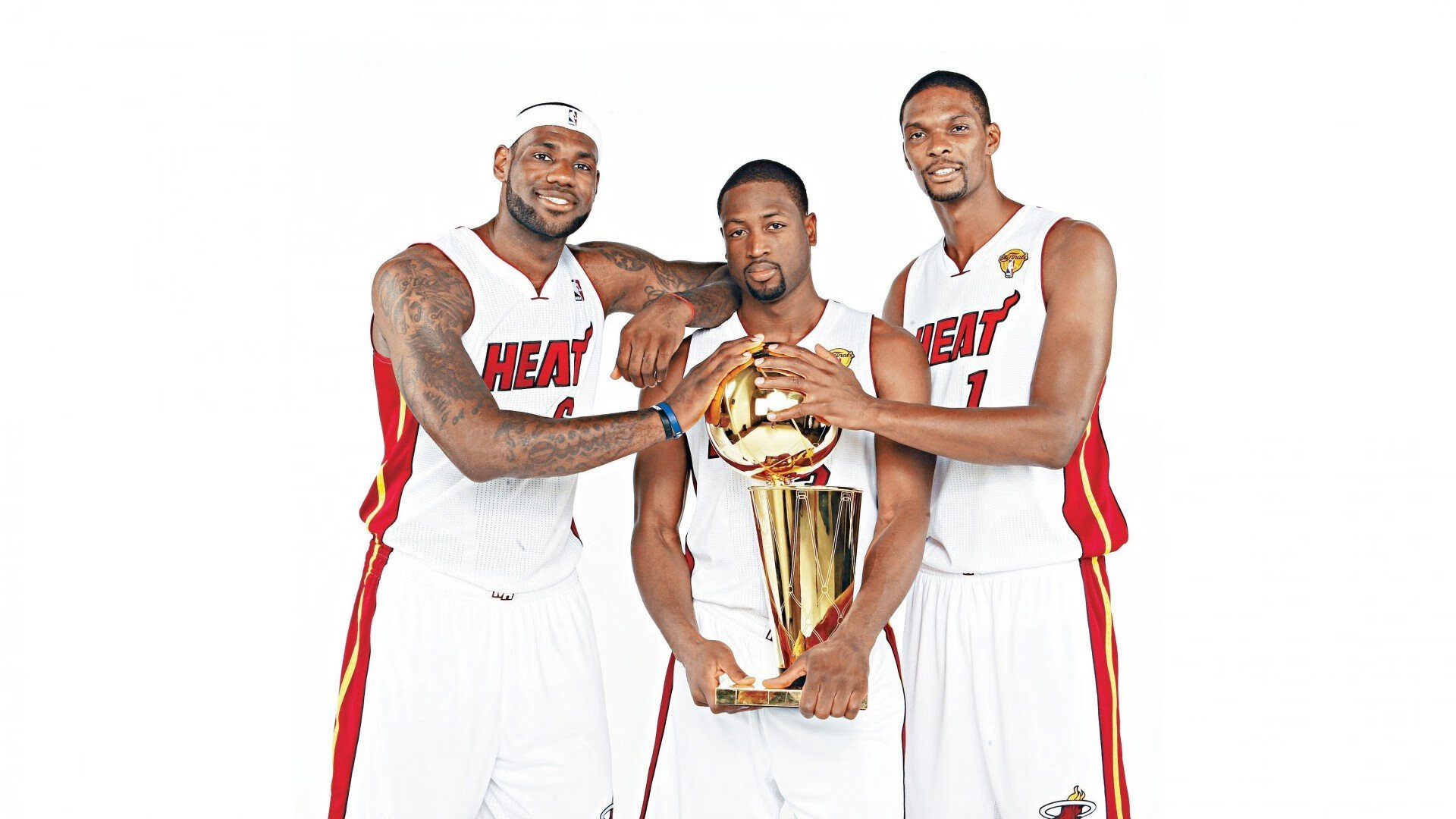 俱乐部商业拓展:场馆运营与品牌合作并行,俱乐部场地要求