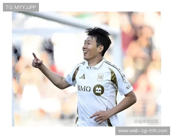 孙兴慜低中心过人连招引爆看台，热刺边线优势进一步放大