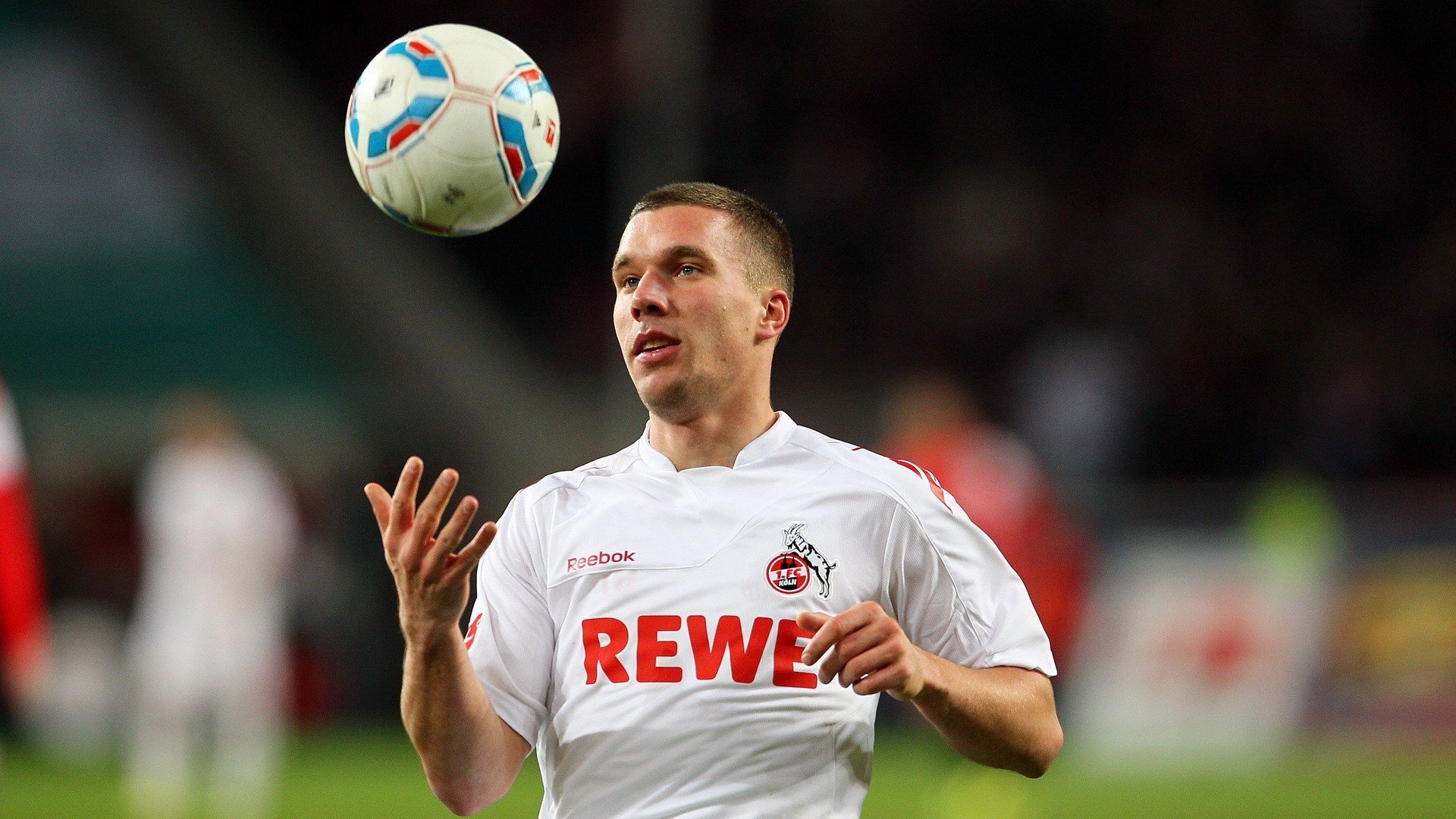 华体会电竞竞技-南非又赢了，团队精神真是他们的底气，南非联赛